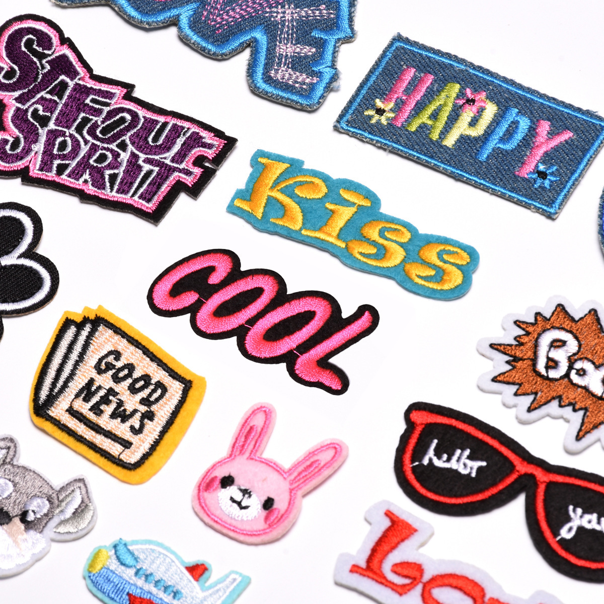 Patches (Embroidered / Woven / PVC)