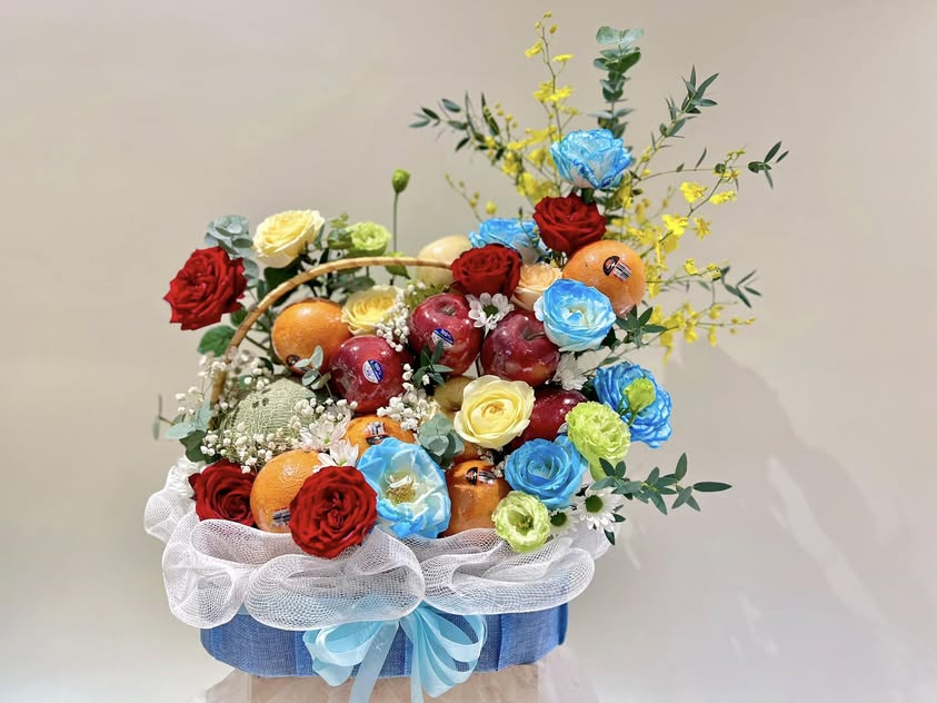 Giỏ hoa quả nghệ thuật