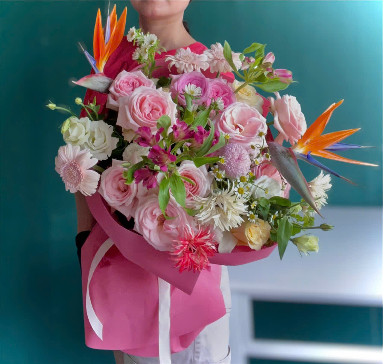 Bó hoa tròn mix hiện đại
