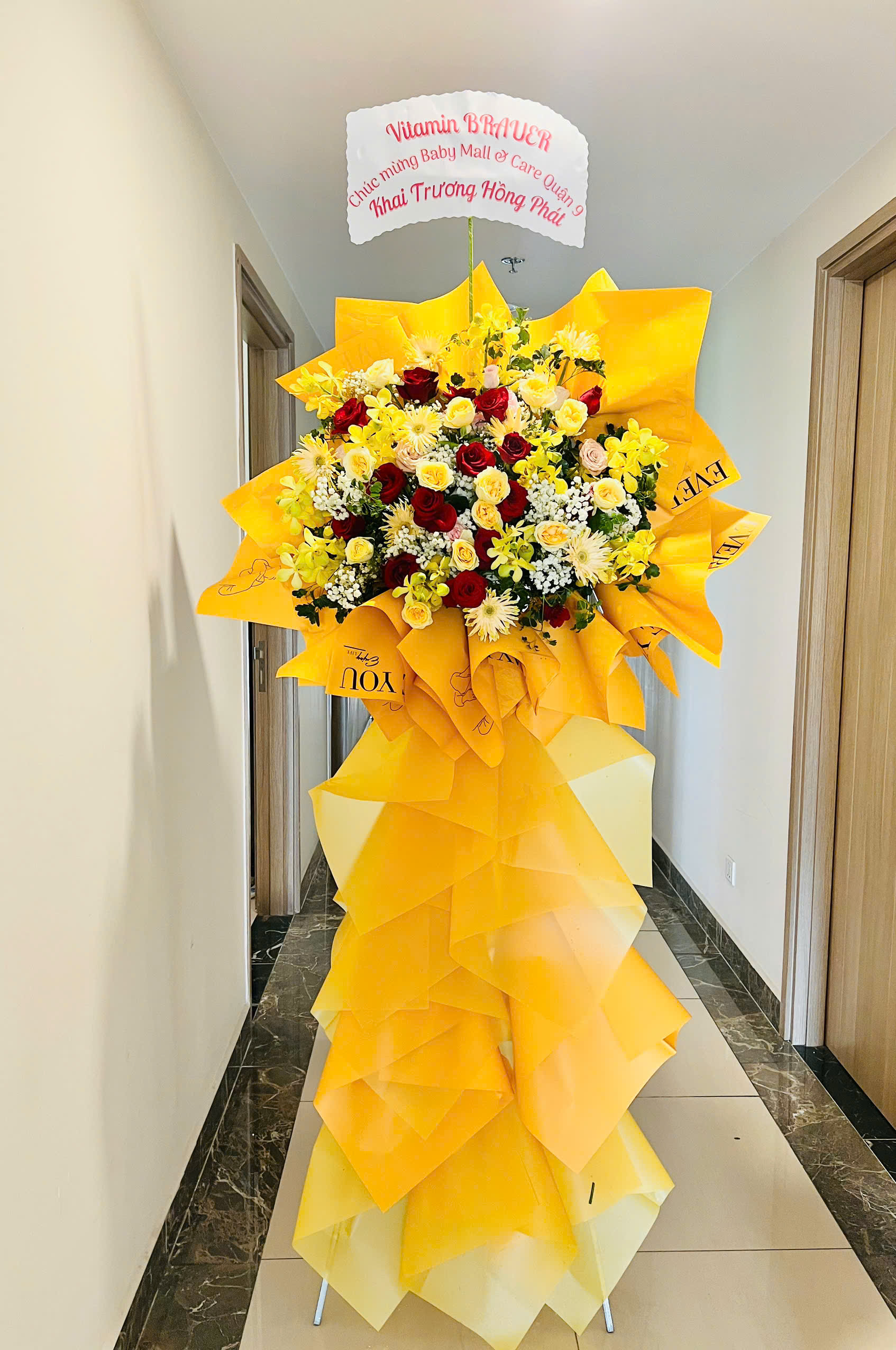 Kệ hoa chúc mừng khai trương