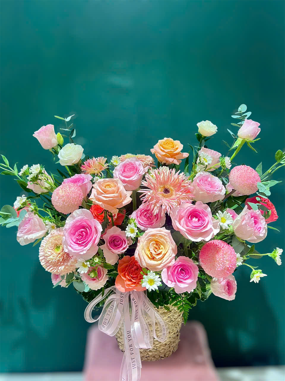 Bó hoa tươi rực rỡ