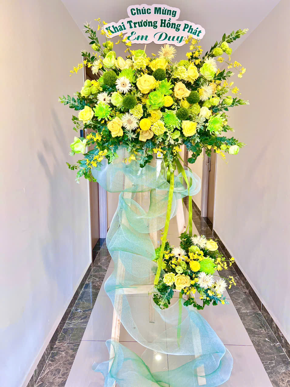 Kệ hoa chúc mừng khai trương