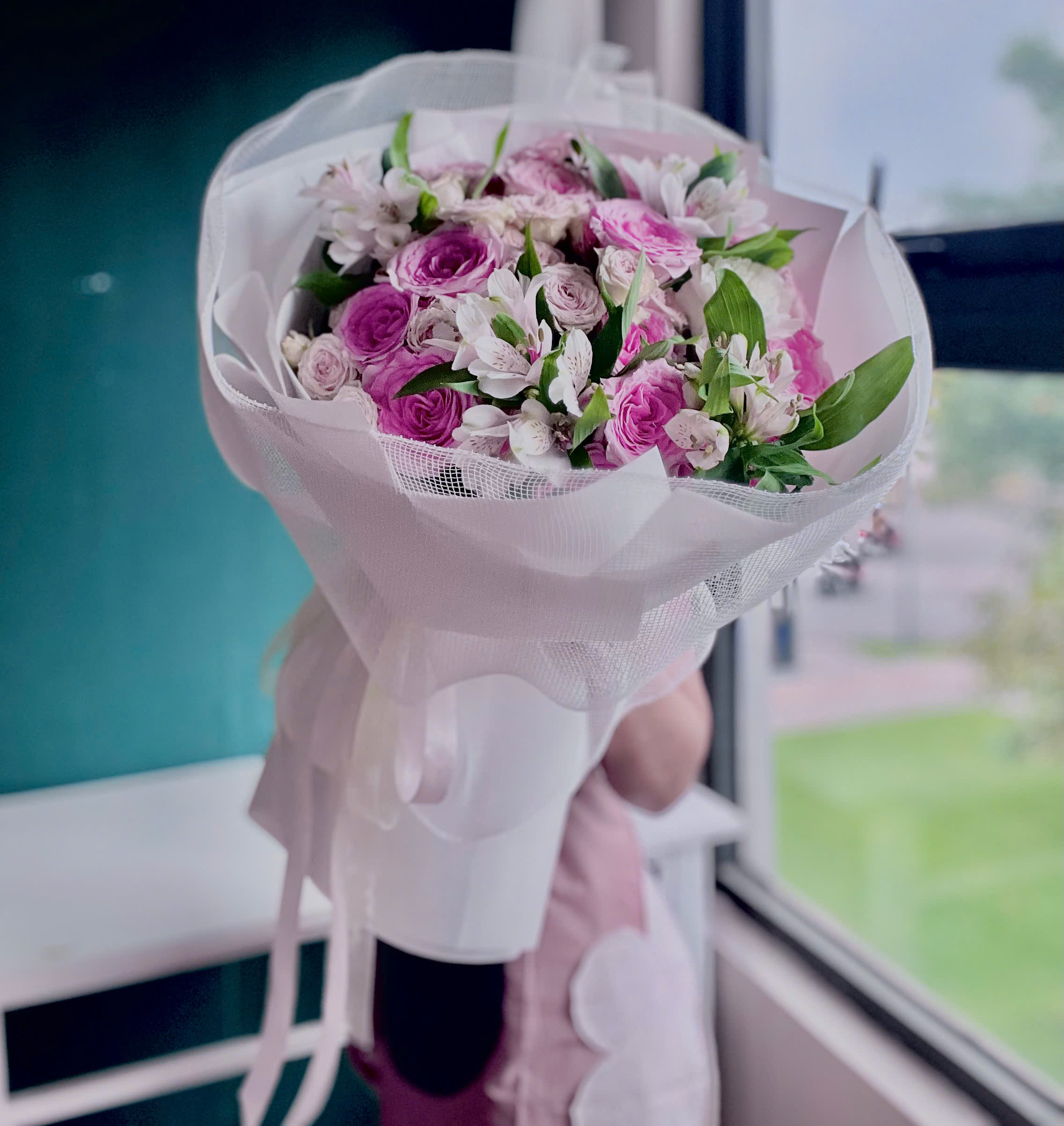 Bó hoa hồng mix