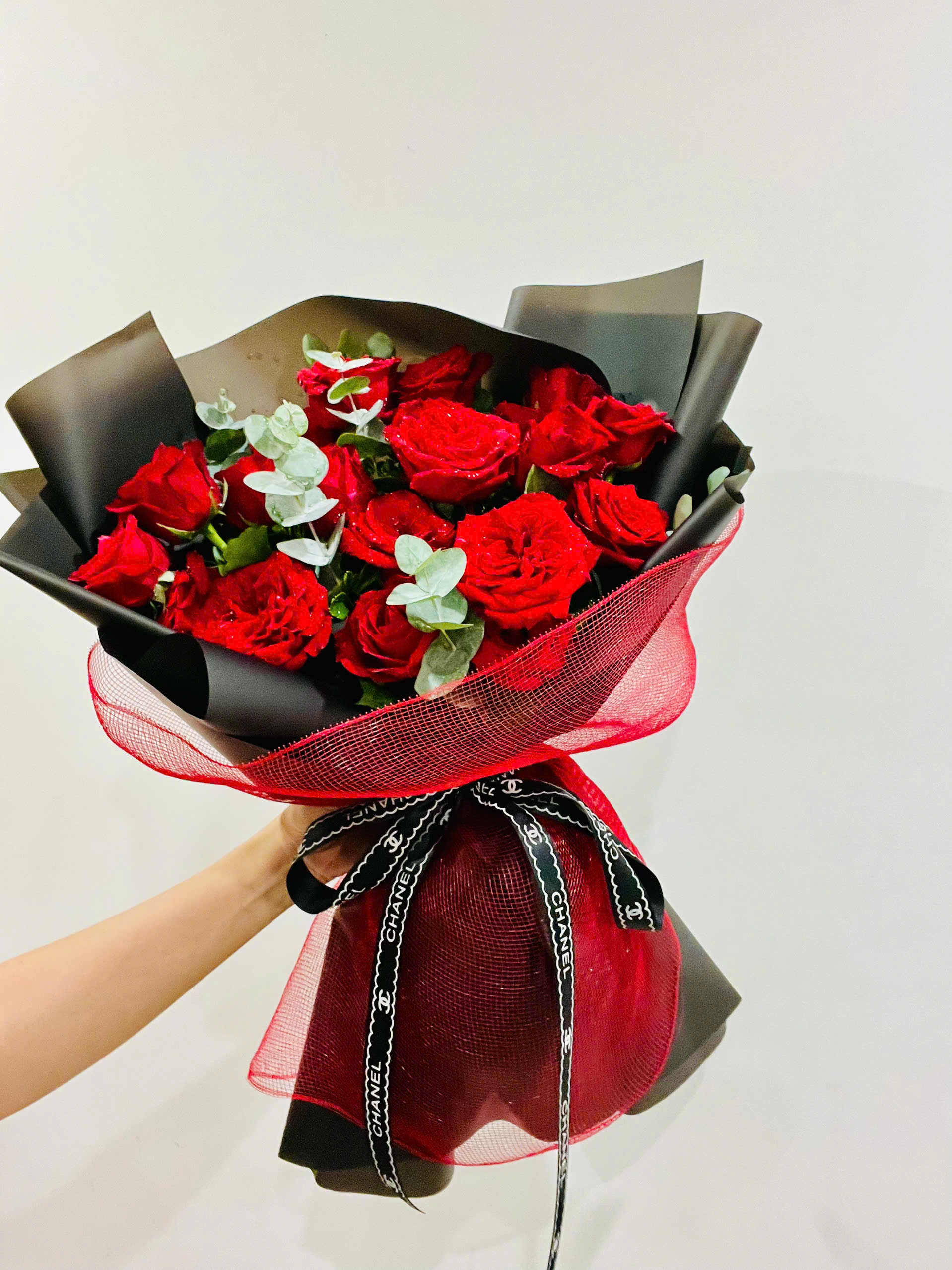 Bó hoa hồng đỏ tặng nam