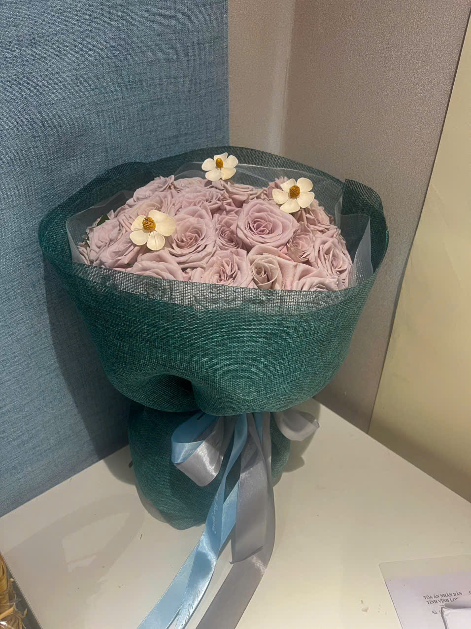 Bó hoa hồng tím pastel