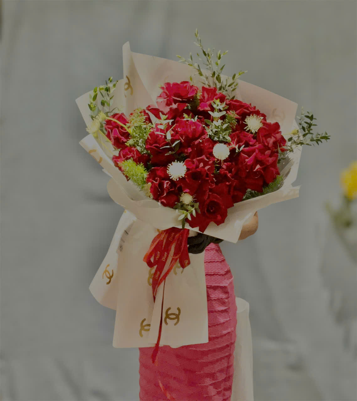 Bó hoa hồng đỏ sang trọng