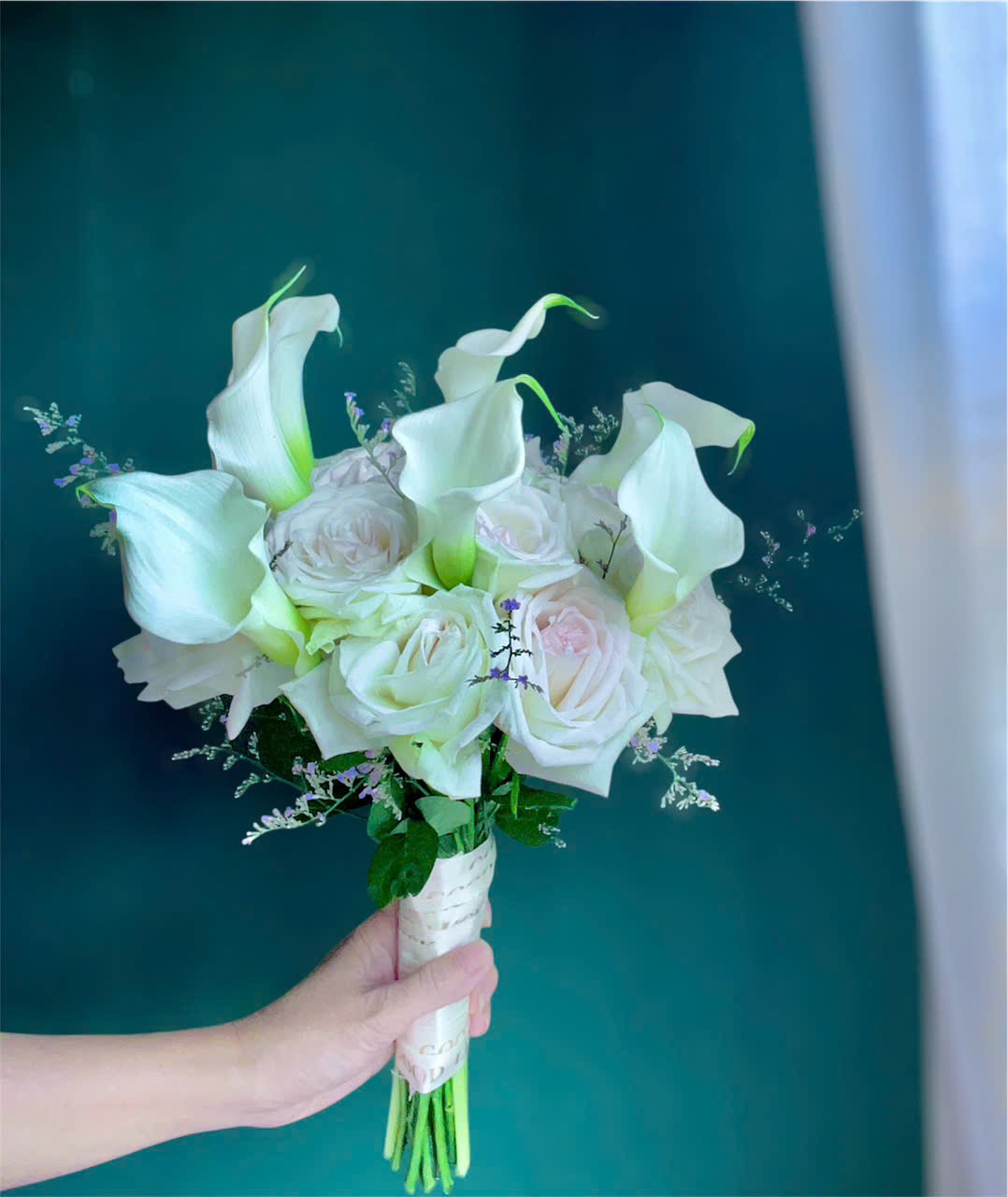 Bó hoa Calalily trắng
