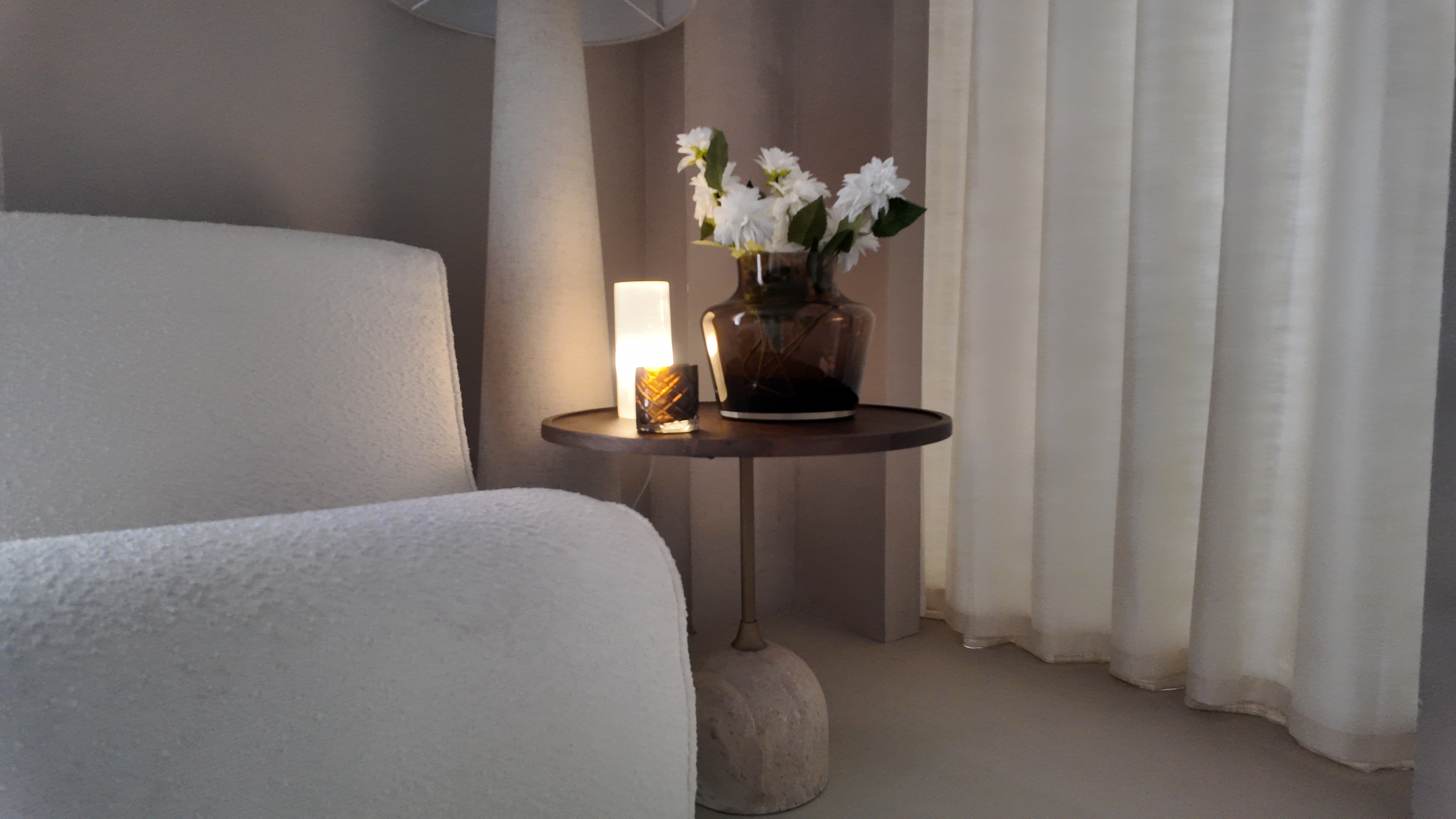 Seleniet Cilinderlamp – Natuurlijke Sfeerverlichting