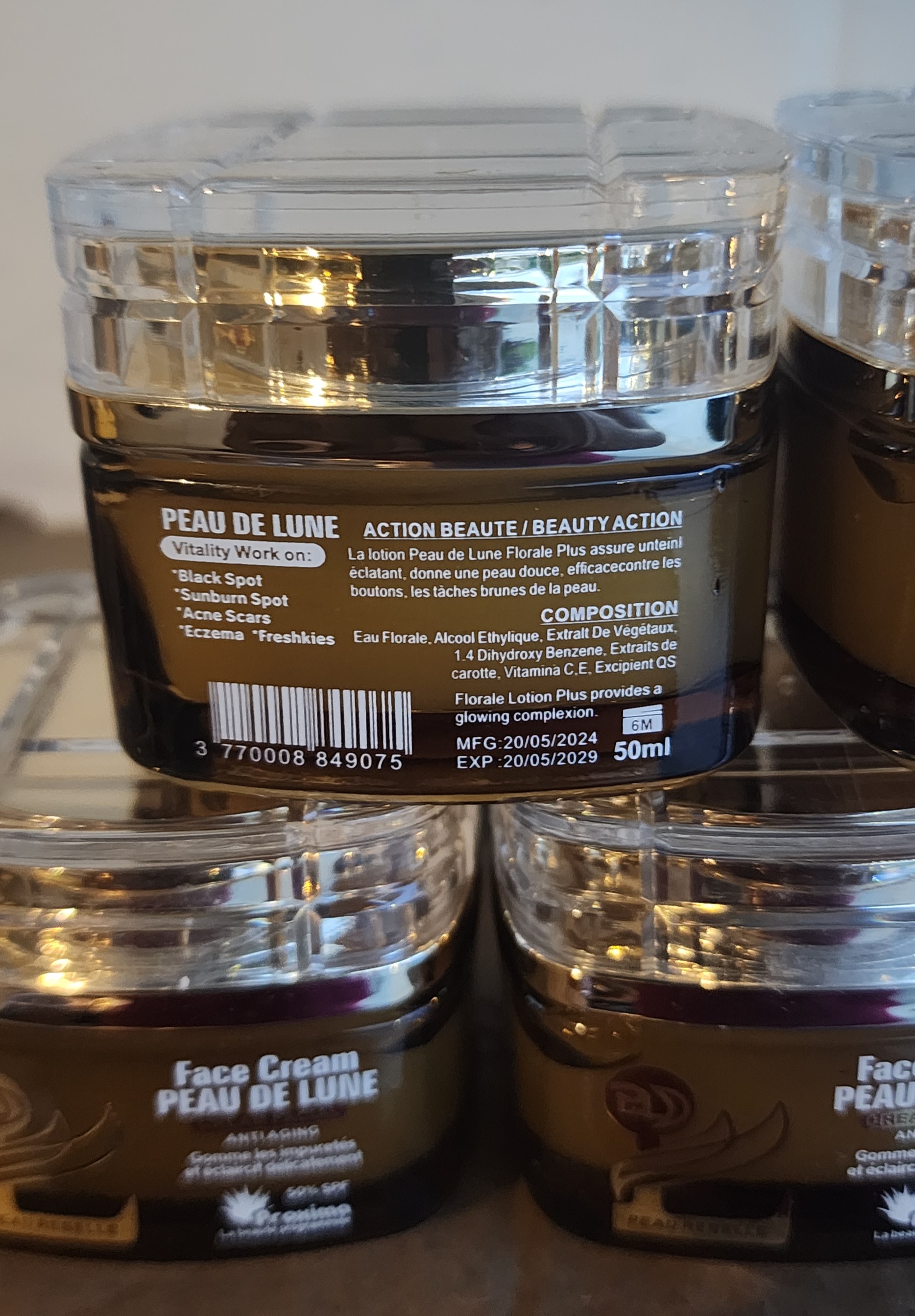Peau de Lune Face Cream
