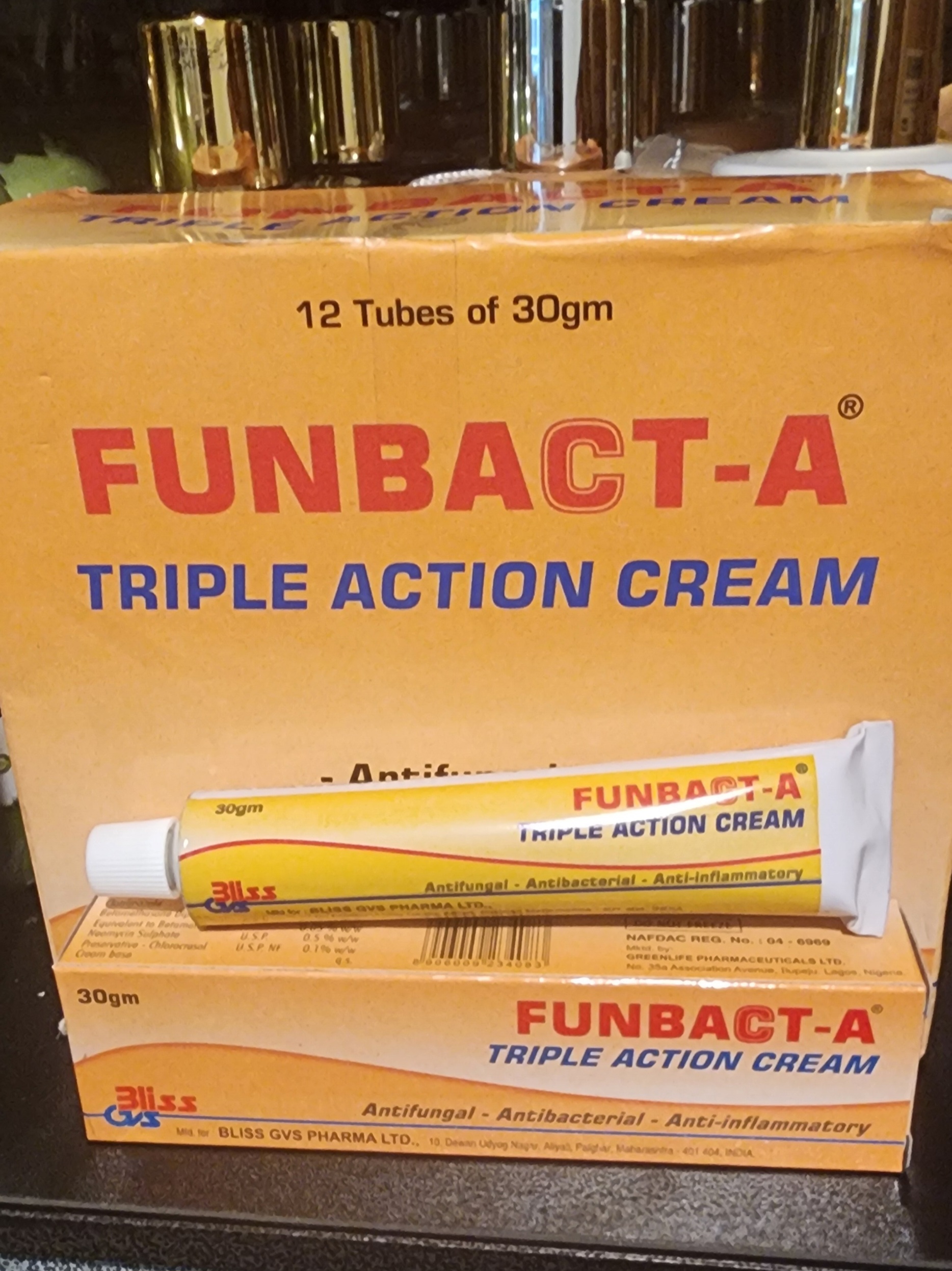 FUNBACT-A Triple Action Cream