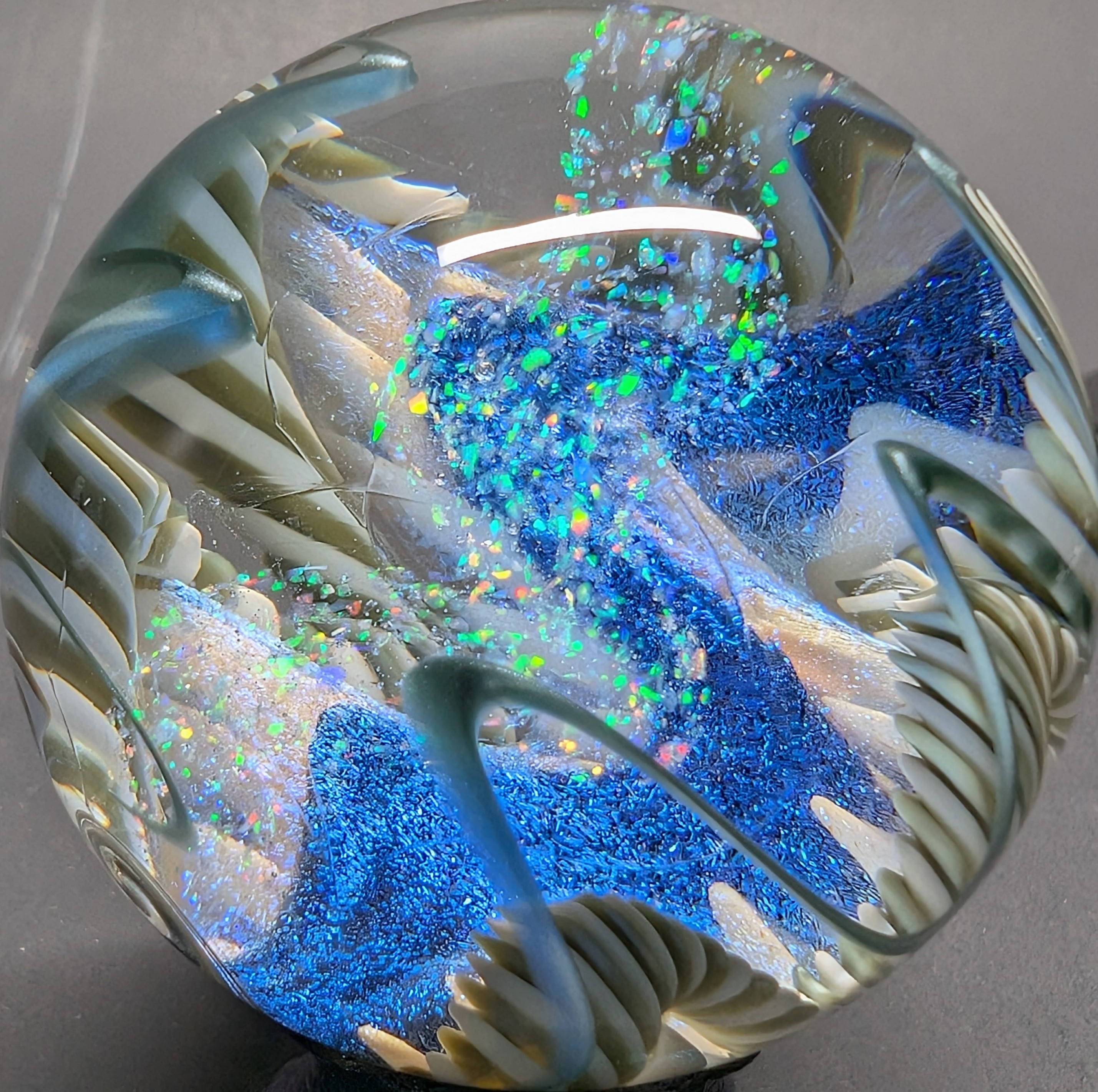 Crushed opal Neptonium Universe