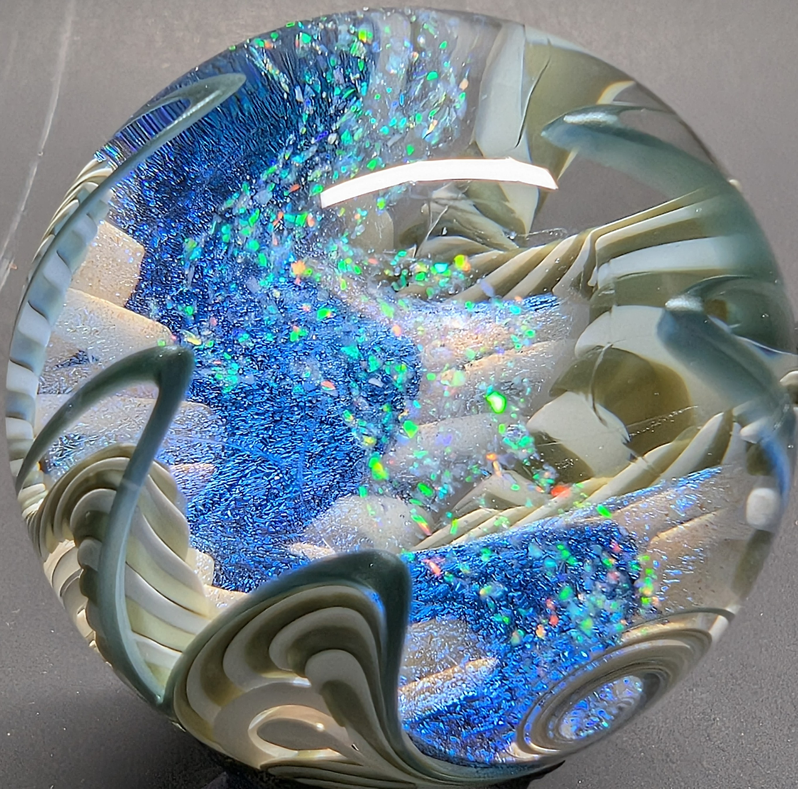 Crushed opal Neptonium Universe