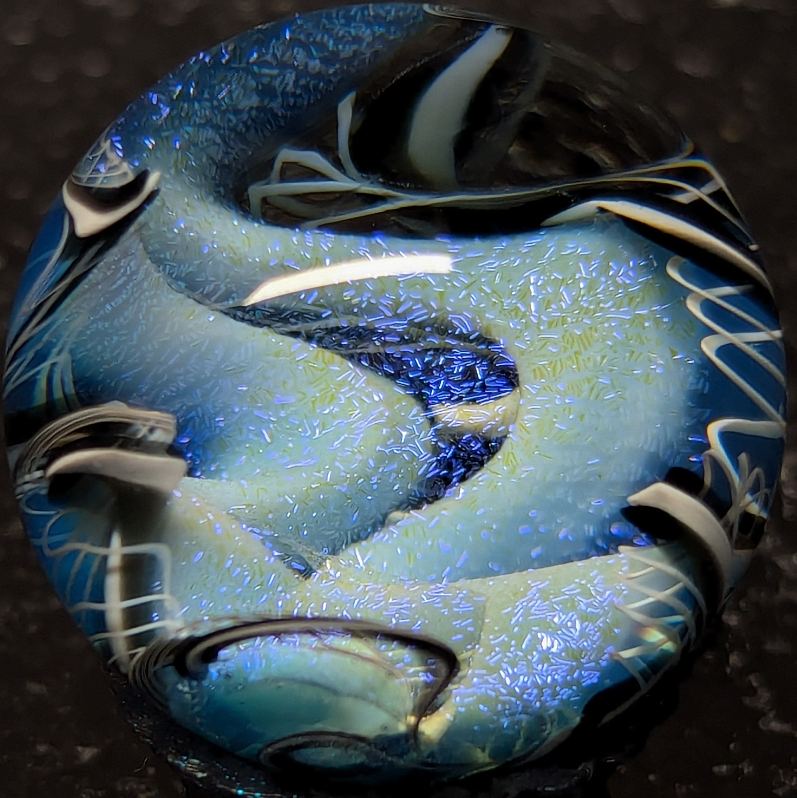 Opalescent blue Sparkle wave