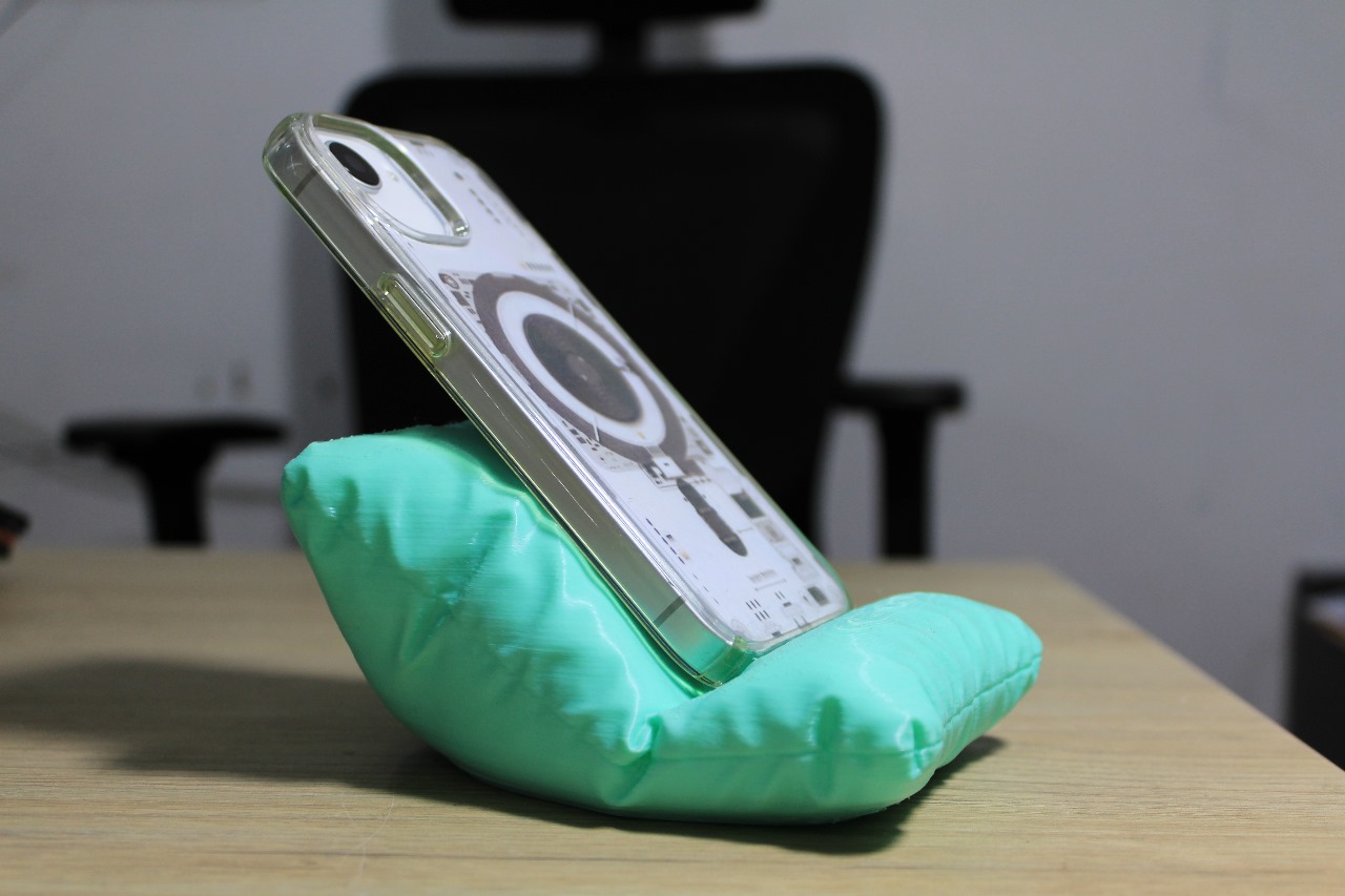 Soporte acolchado impreso en 3d para móvil