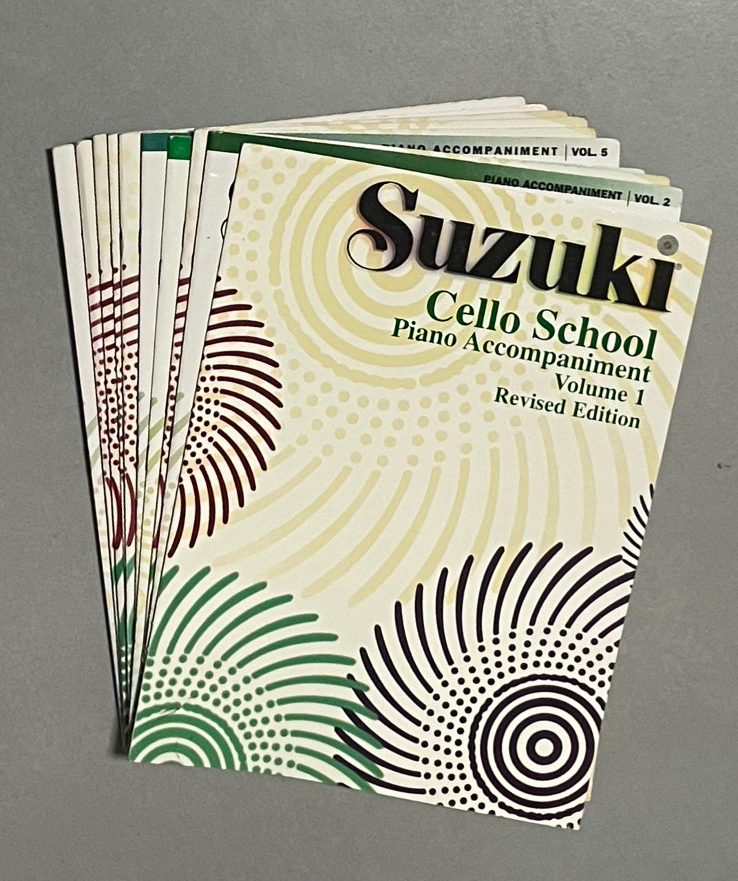 Método "Suzuki Cello School Piano Accompaniment" (Usado)