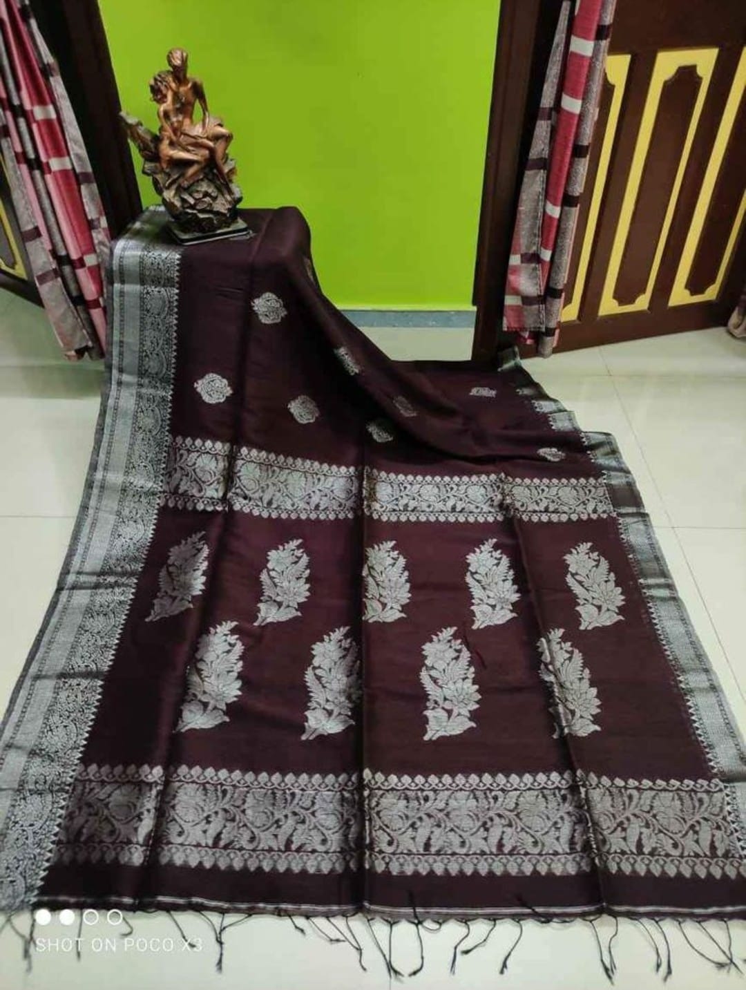 Elegant Cotton Linen Saree