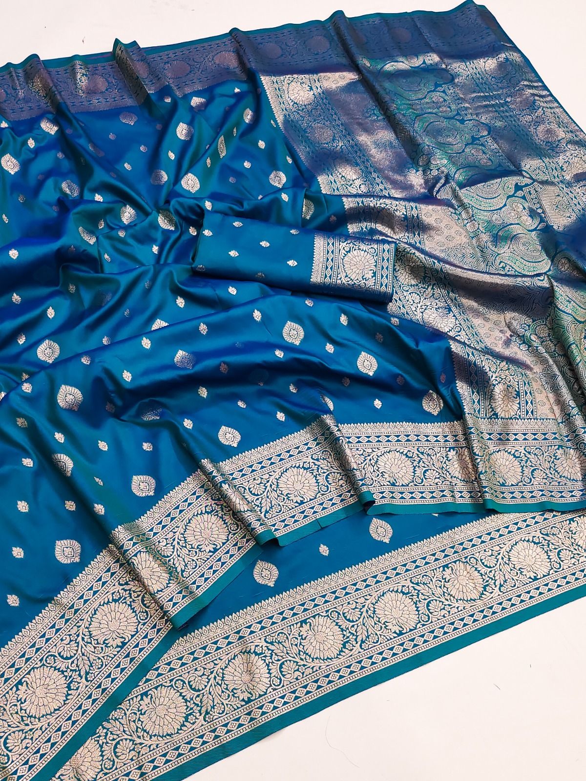 Premium Doulton Kathan Silk