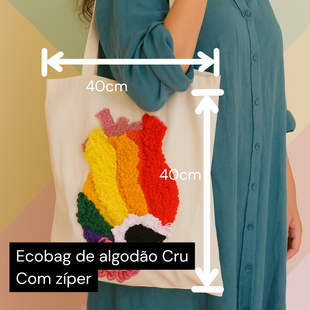 Mochila artesanal com aplicação de lã colorida