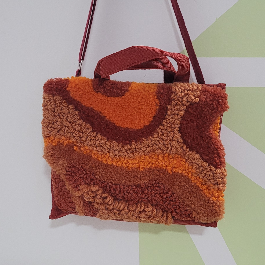 Bolsa de ombro em lã