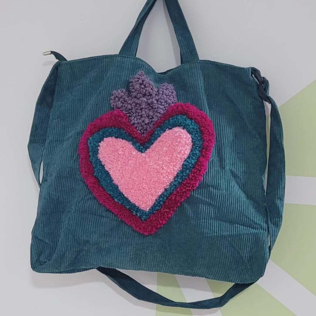 Bolsa de tecido com coração