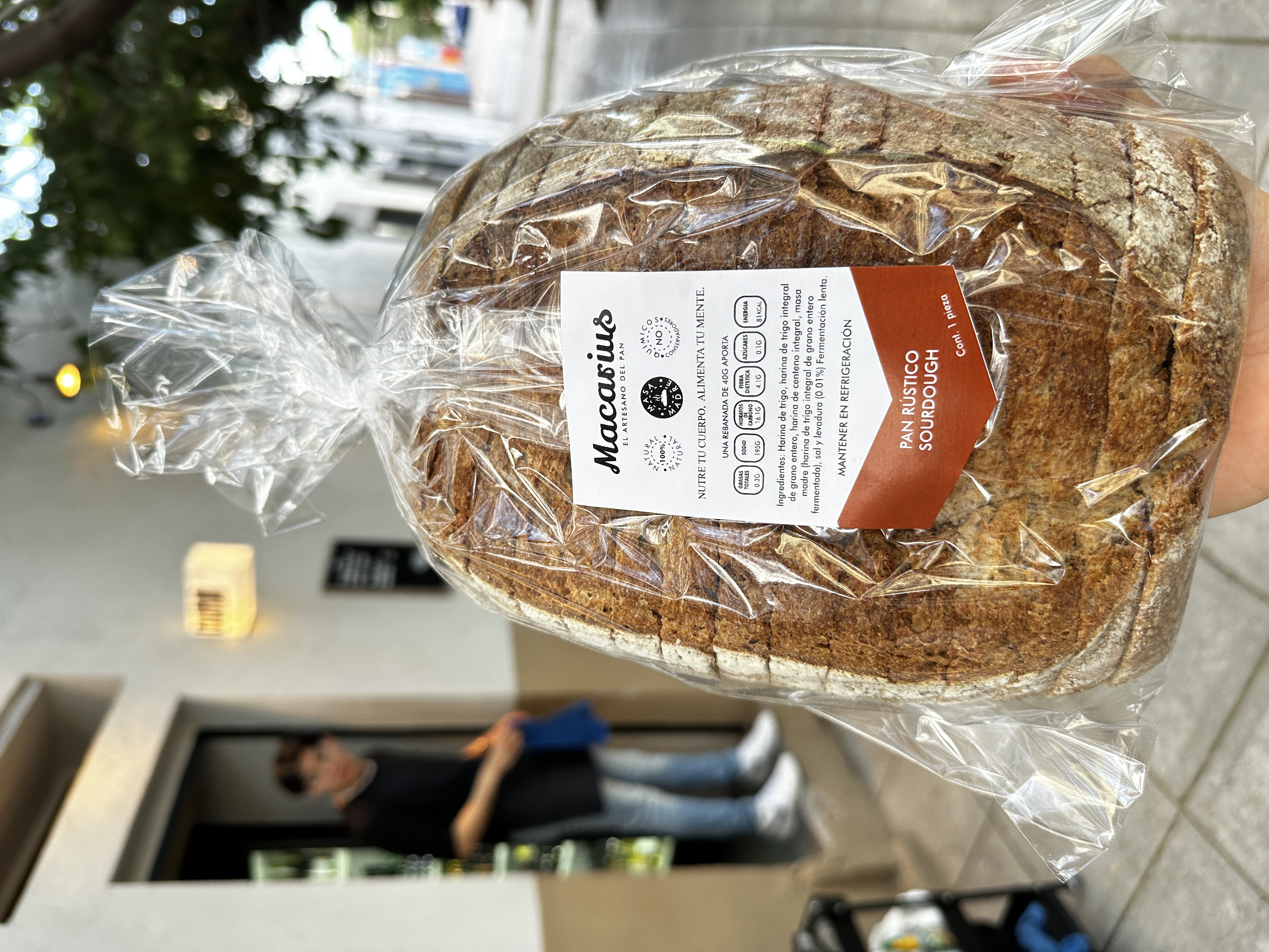 Pan rústico con centeno (masa madre)