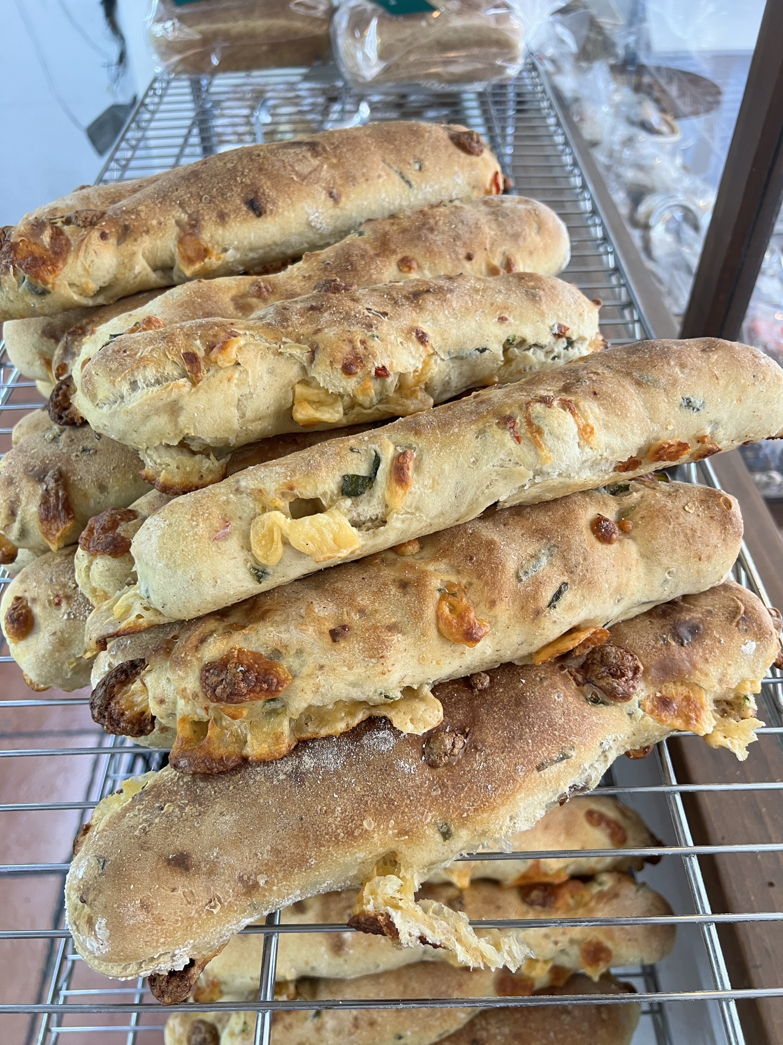 Baguette de jalapeño y queso