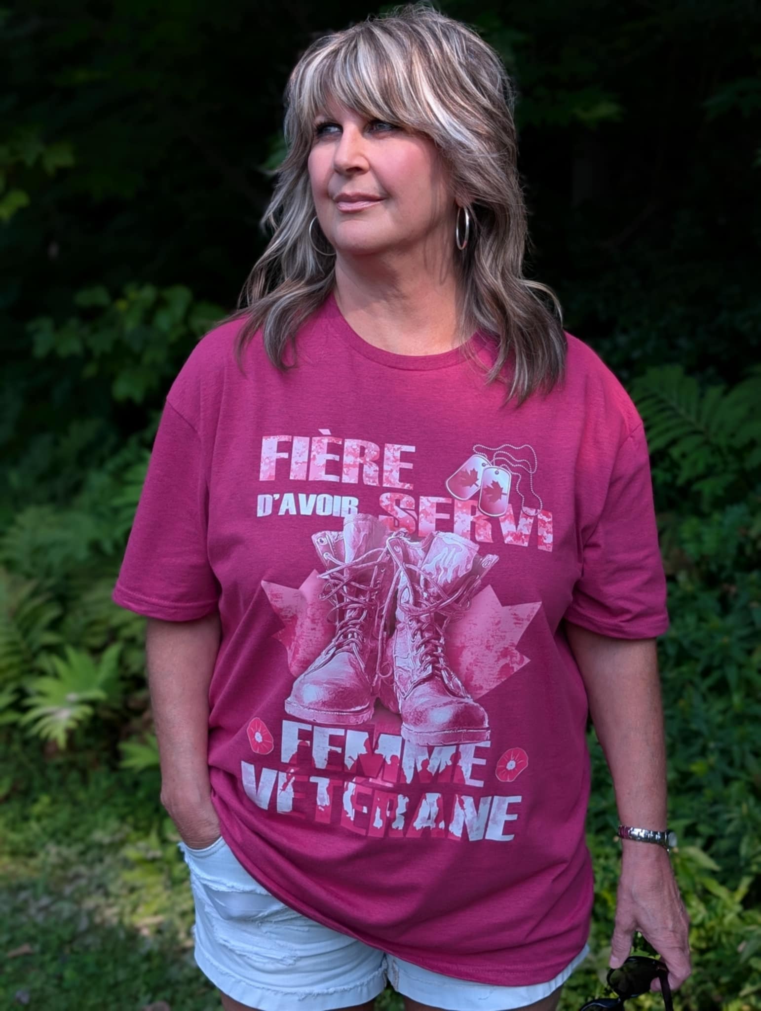 T-Shirt Femme Vétérane – Fière d’avoir servi