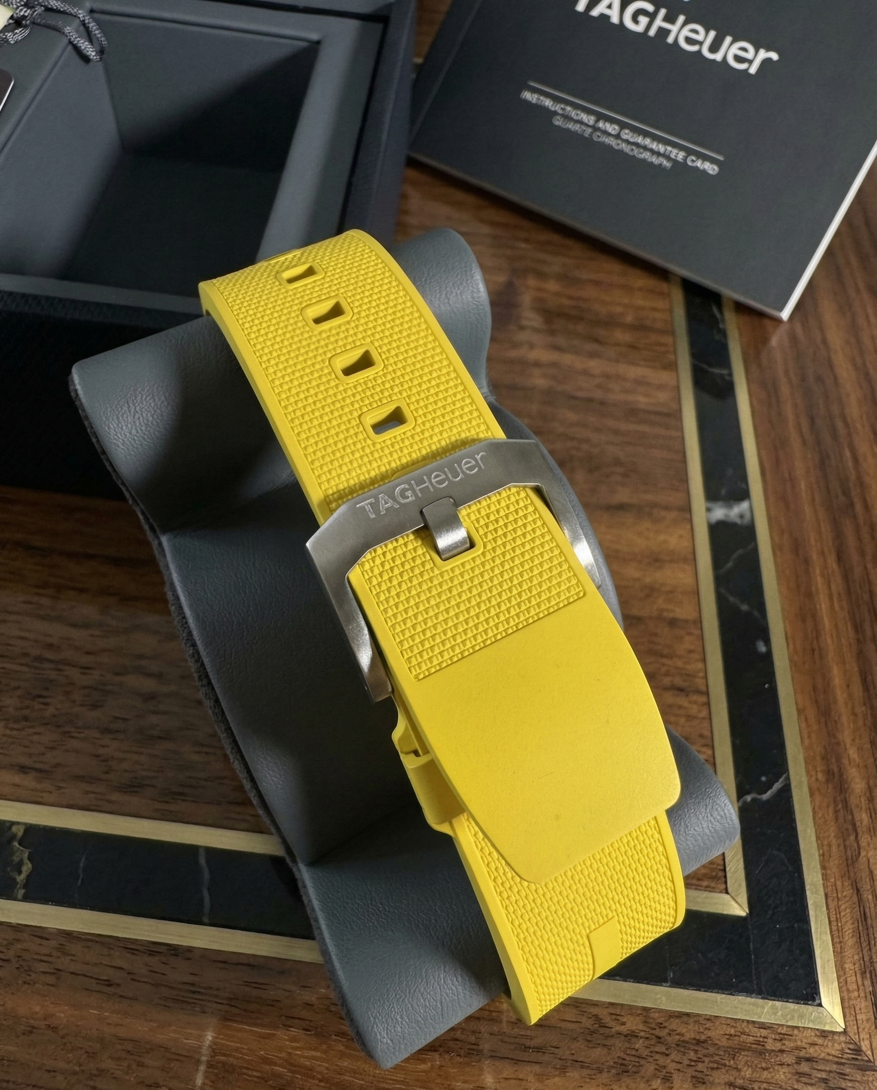 TAG Heuer Formula 1 díal Yellow