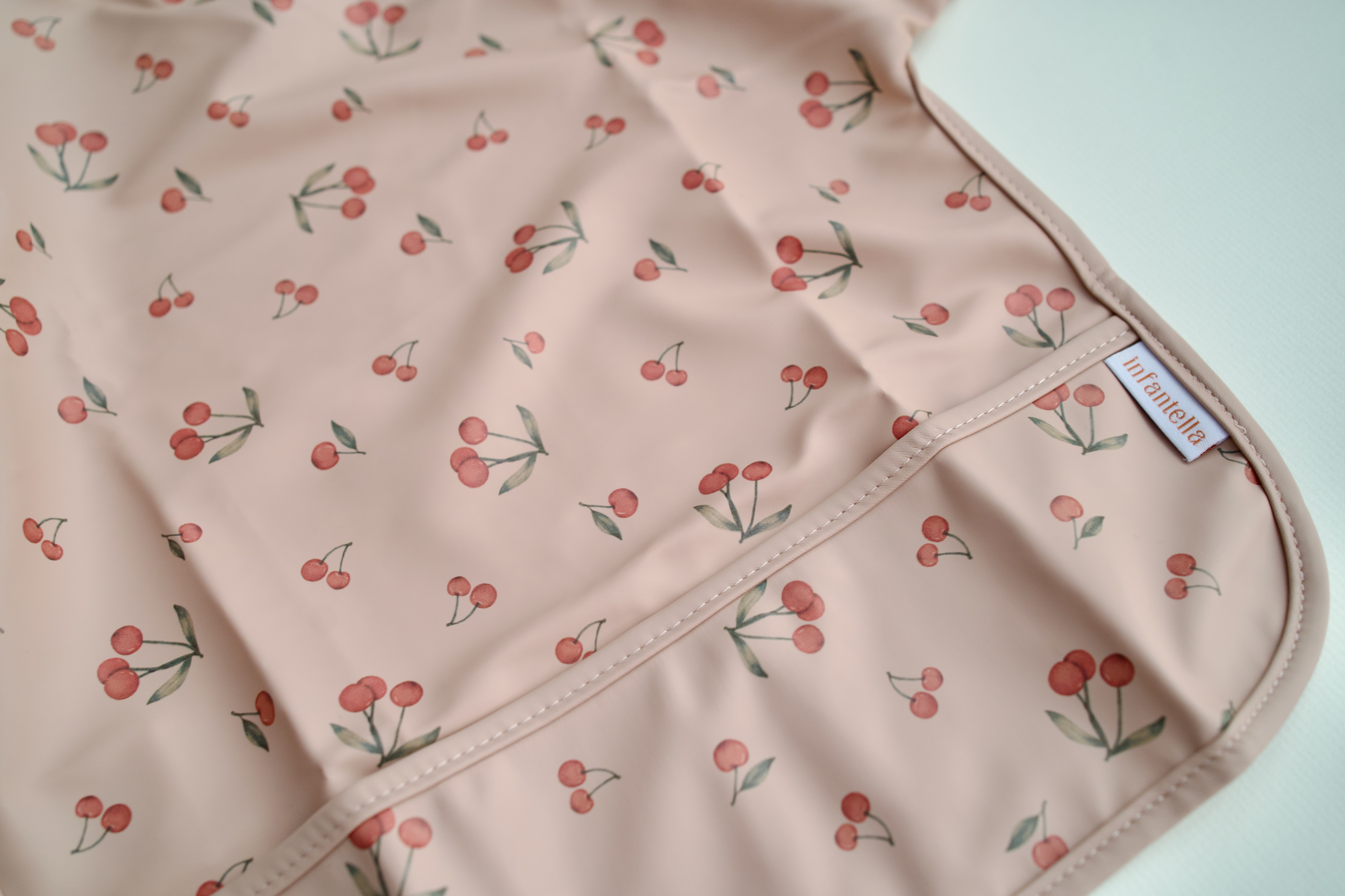 Tiny Aurora Bib Aprons 