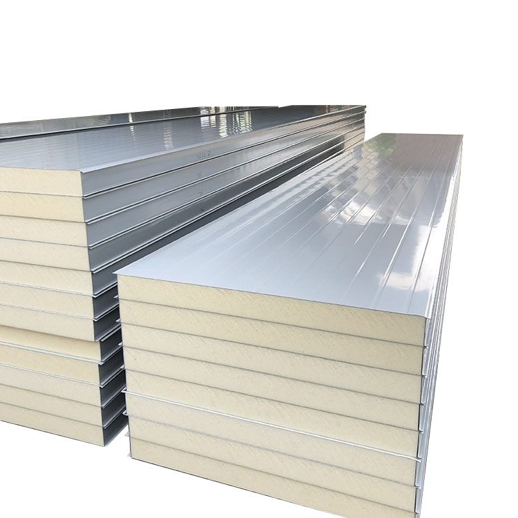Panel sándwich PU 100 mm - 13.45 m²