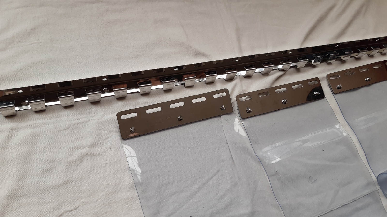 Soporte para cortina de PVC con 6 clips