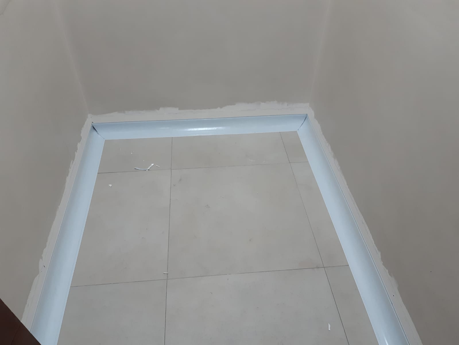Perfil sanitario curvo de PVC