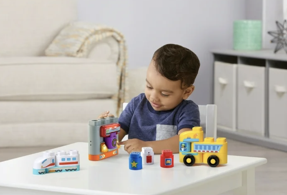 LeapFrog LeapBuilders: Vehículos de carreteras y ferrocarriles