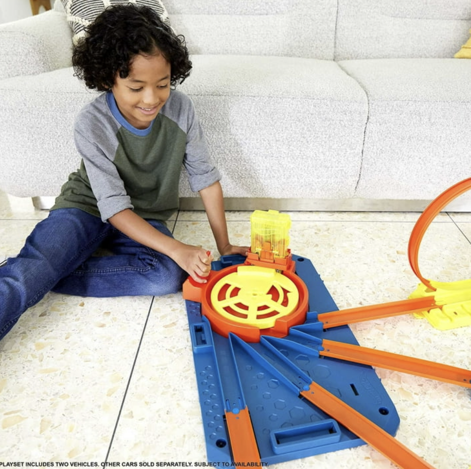 Hot Wheels Track Builder