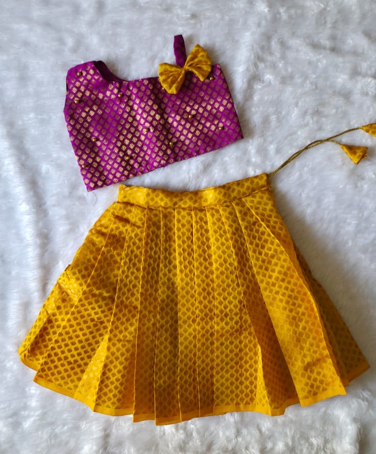 BANARAS - DARK PINK WITH YELLOW