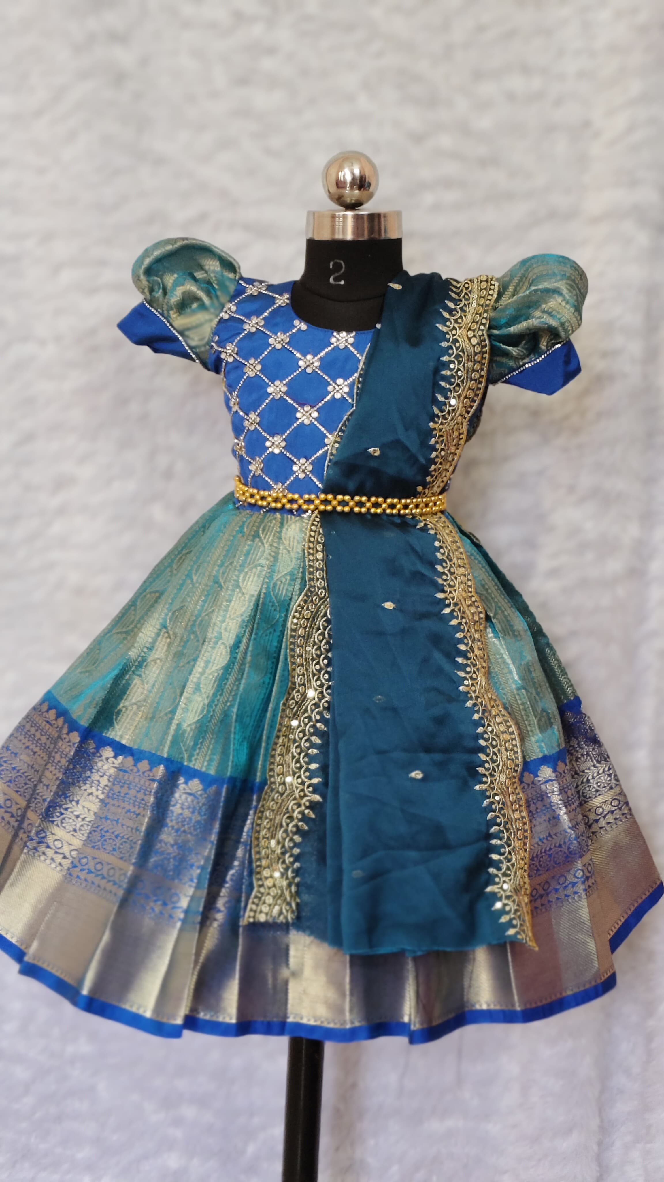OVIYA- BLUE
