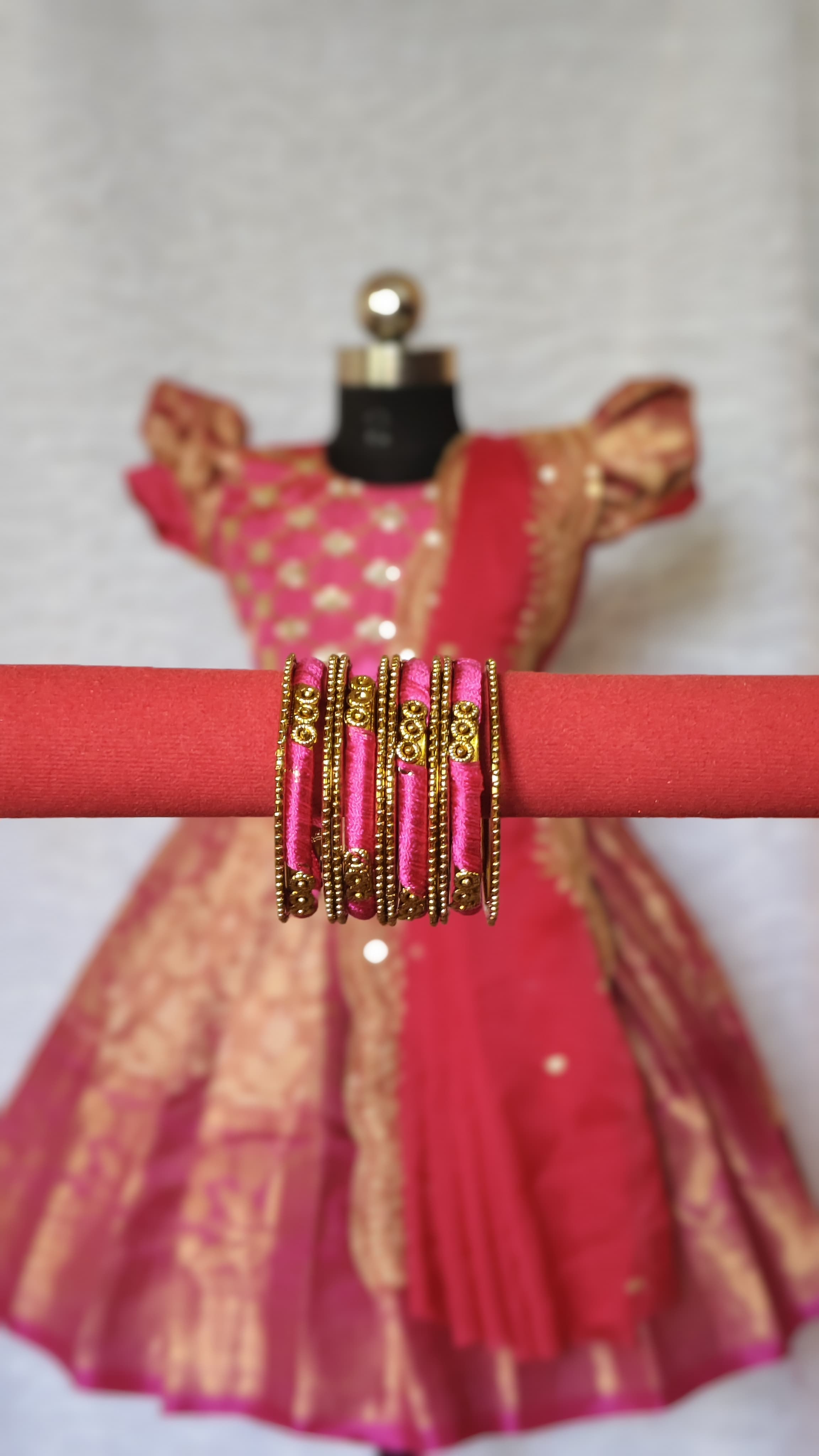 OVIYA-DARK PINK