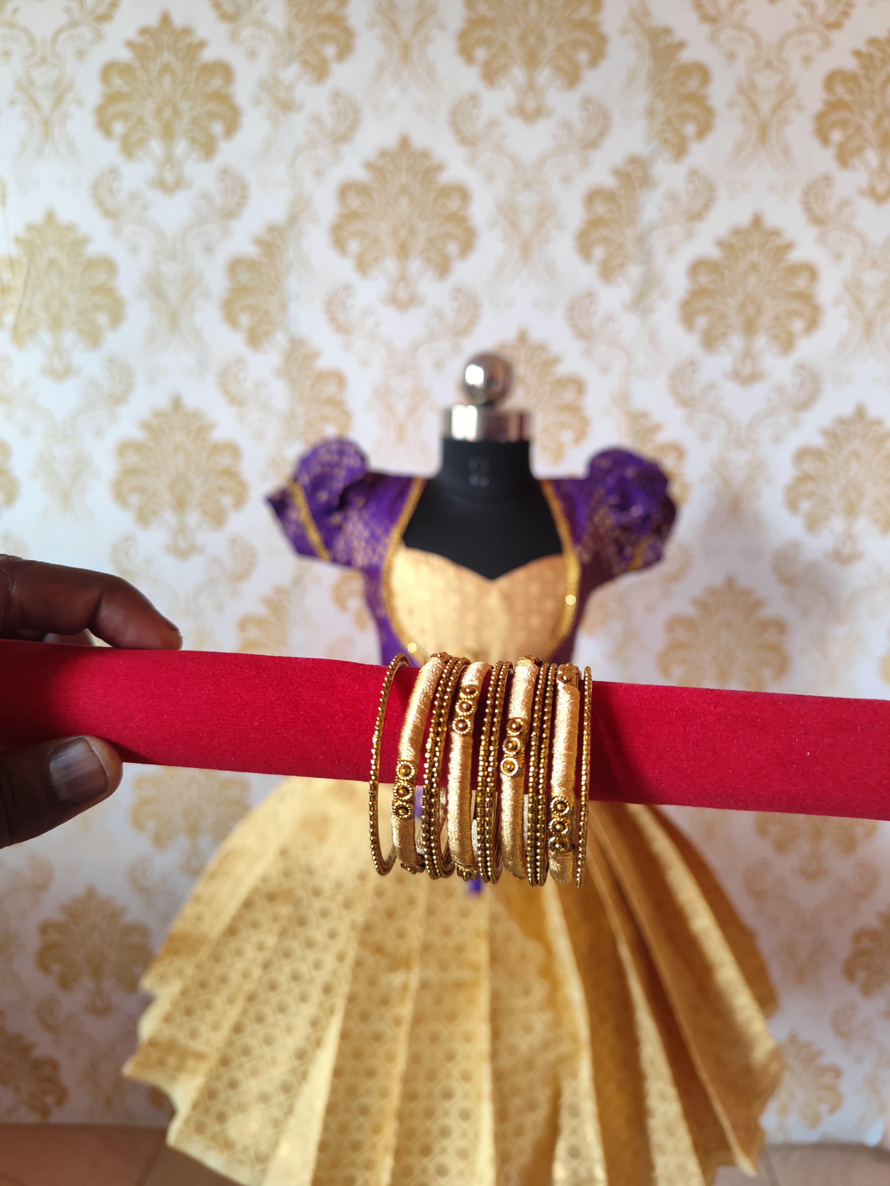 BANARAS- VIOLET WITH GOLDEN