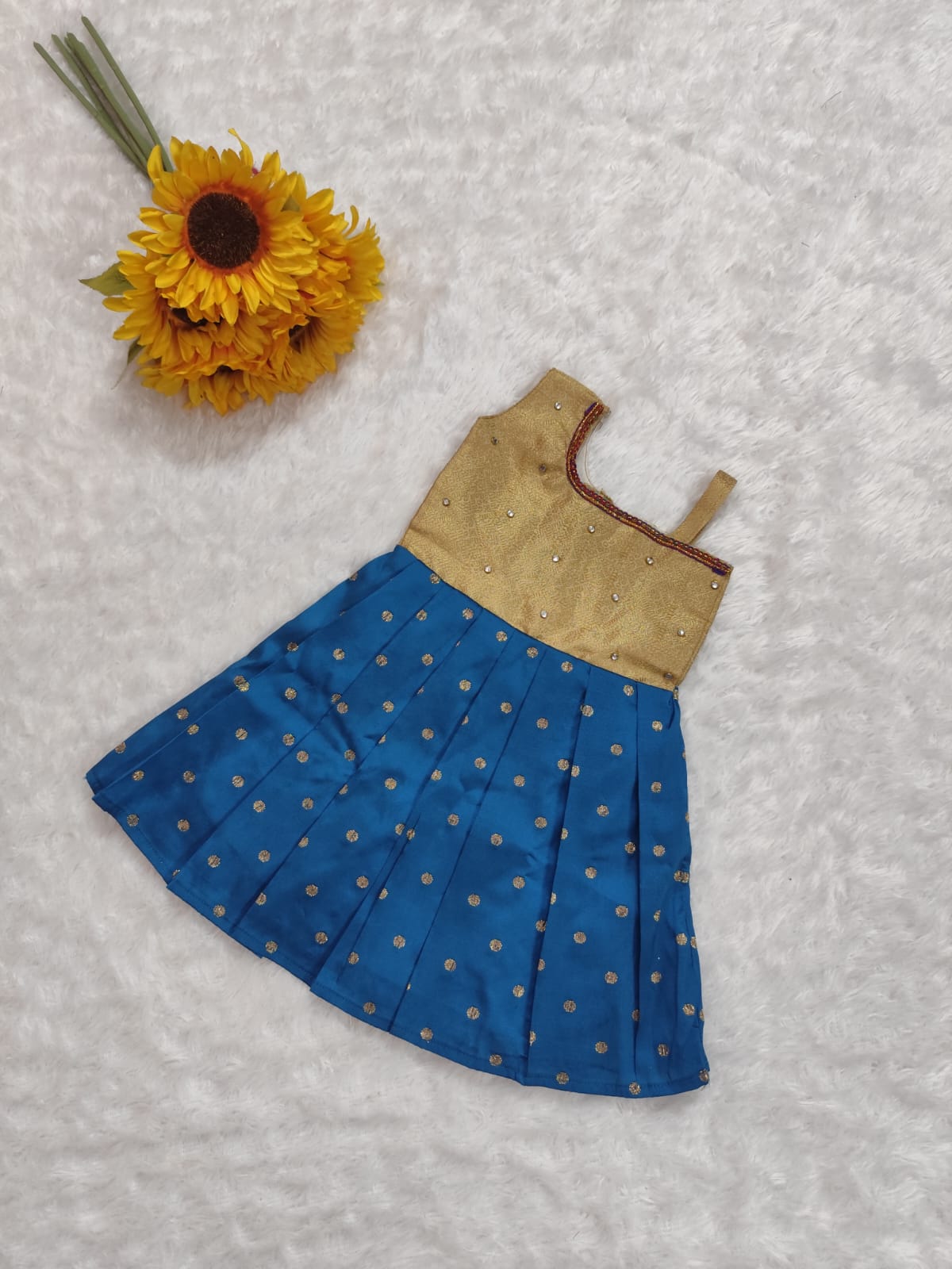 Tiny Treasures  Last Pieces