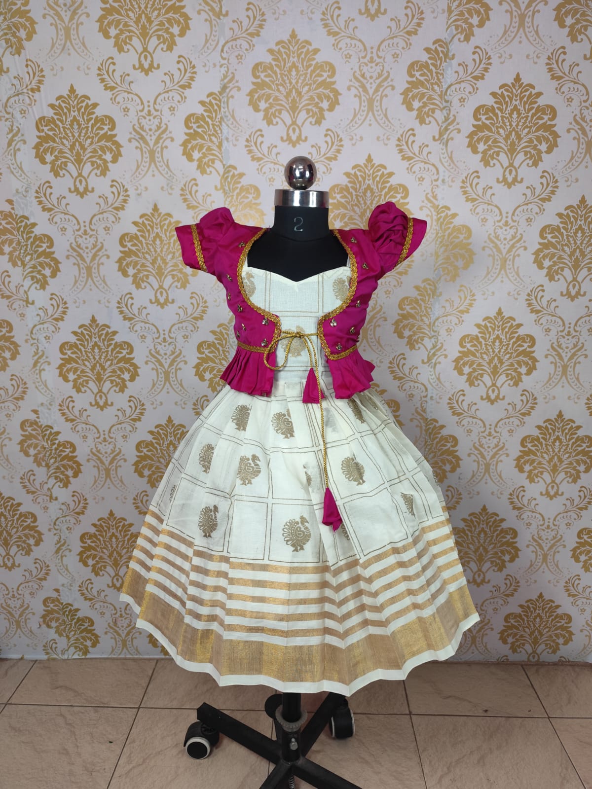 DIKSHA-PINK WITH WHITE