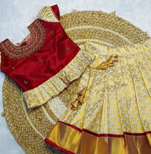TARA - ELITE PATTU PAVADAI