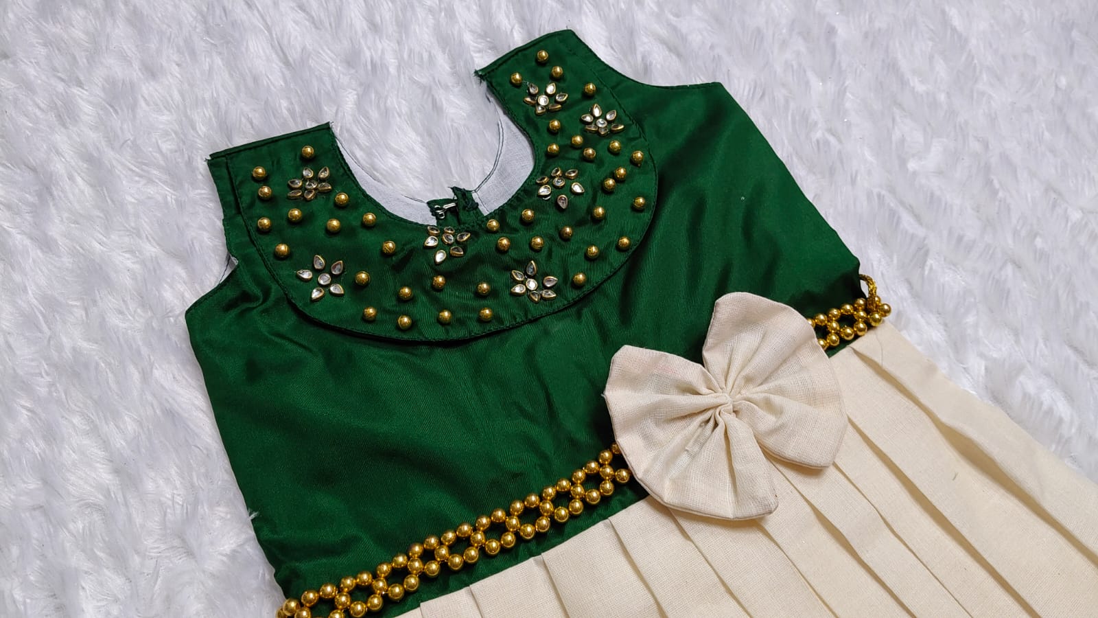 Traditional Kids' Pattu Pavadai