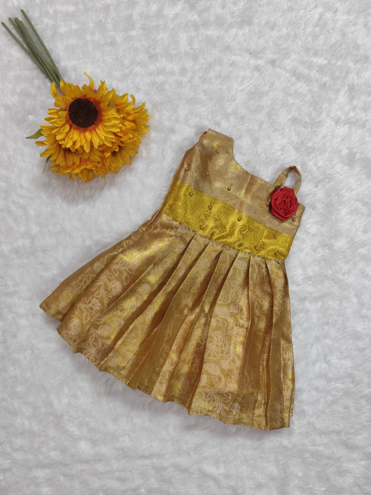 Tiny Treasures  Last Pieces