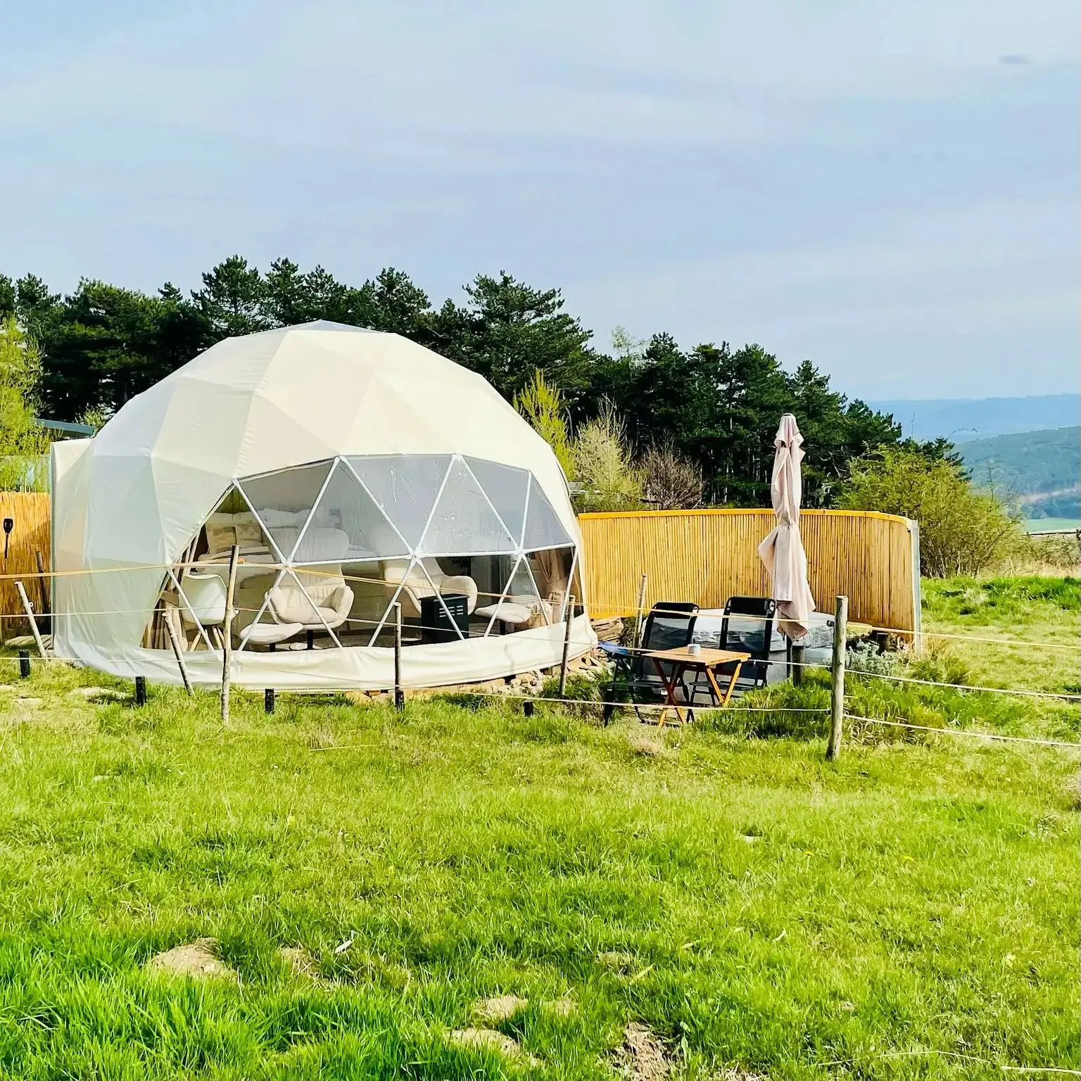Geodesic Dome Tent Spherical Tent Hotel Resort Outdoor Luxury Glamping Dome Transparent Starry Sky Tent