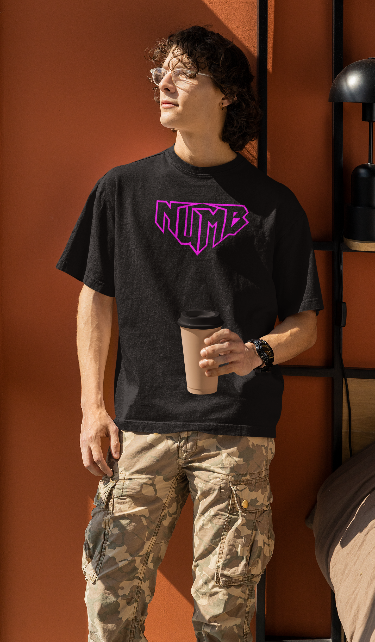 Numb - Oversized Tshirt
