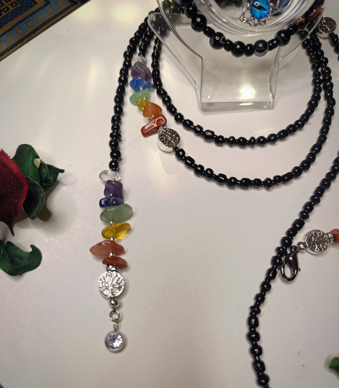 Rankų darbo čakra papuošalų komplektas