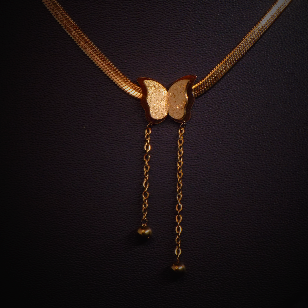 Elegant Gold Butterfly Necklace