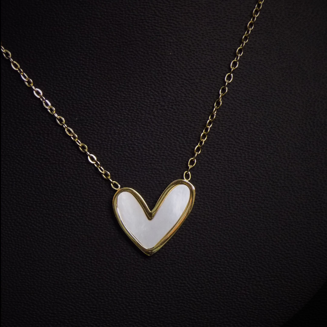 Gold Heart Pendant Necklace