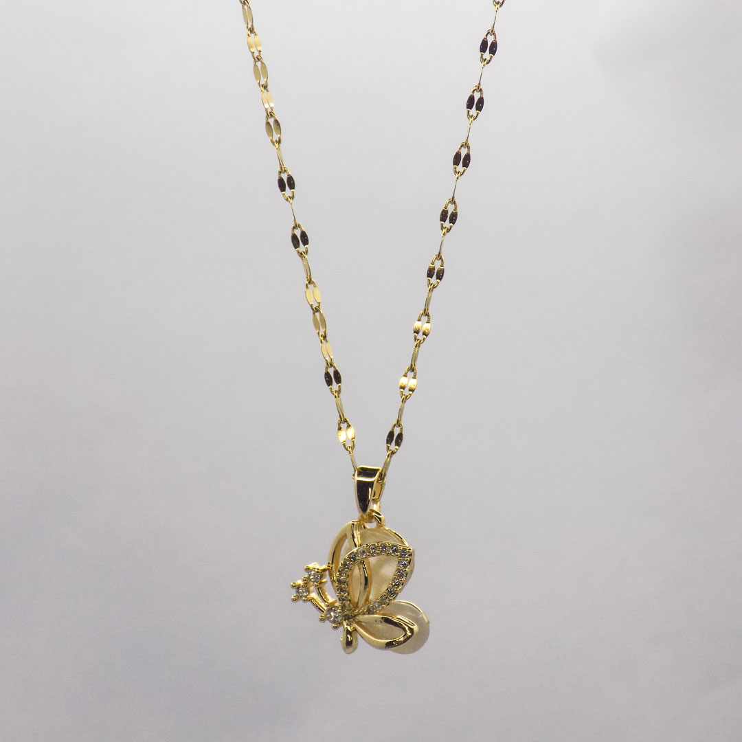 Gold Butterfly Pendant Necklace