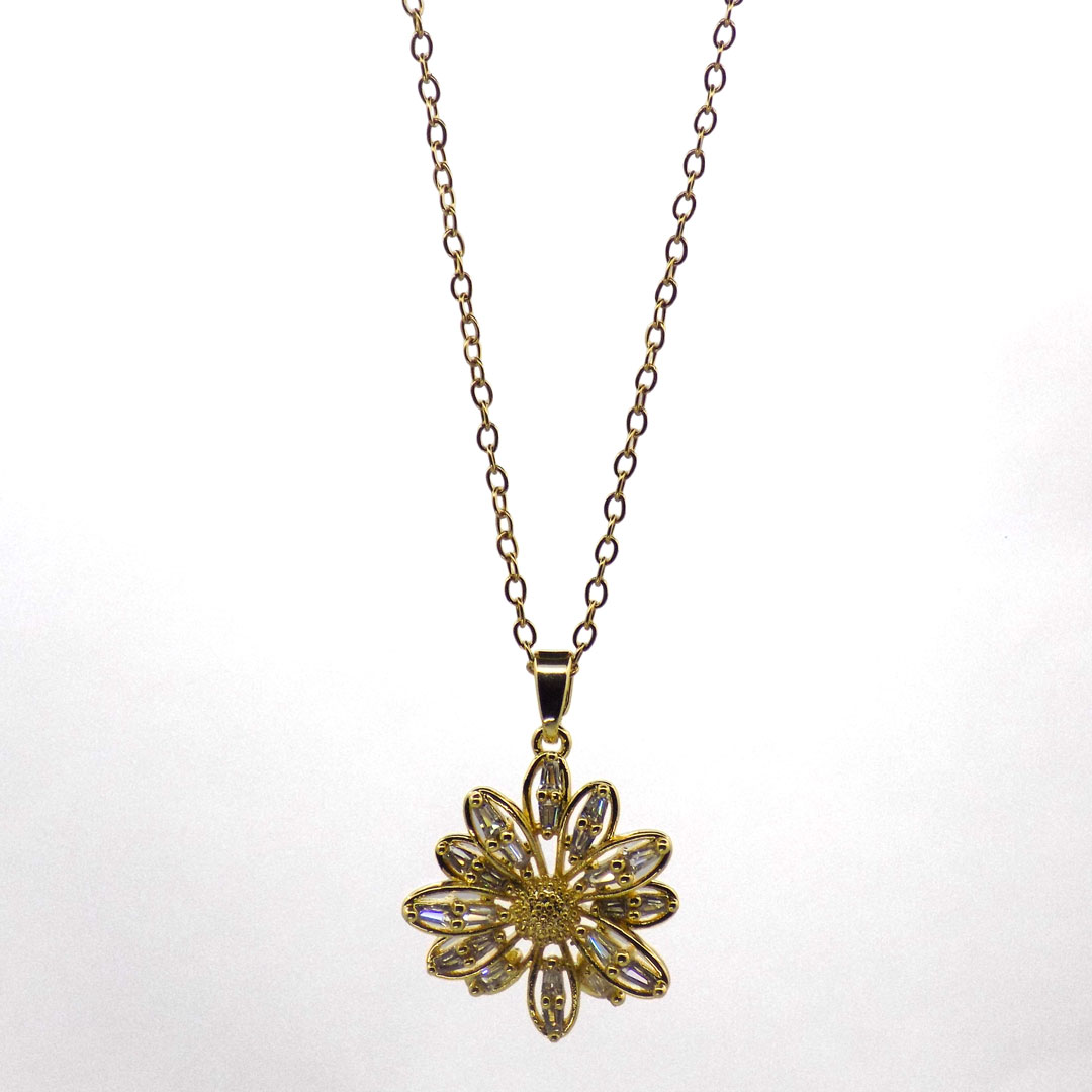 Gold Flower Pendant Necklace